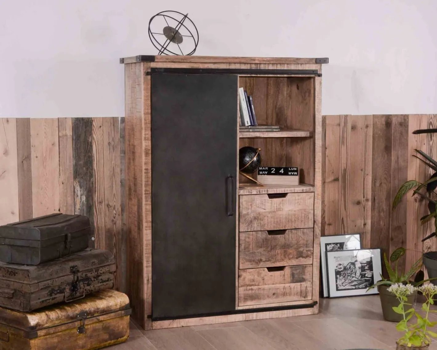 Sale Argentier industriel métal et bois "Caractère" Vitrine Et Argentier|Buffet Et Bahut