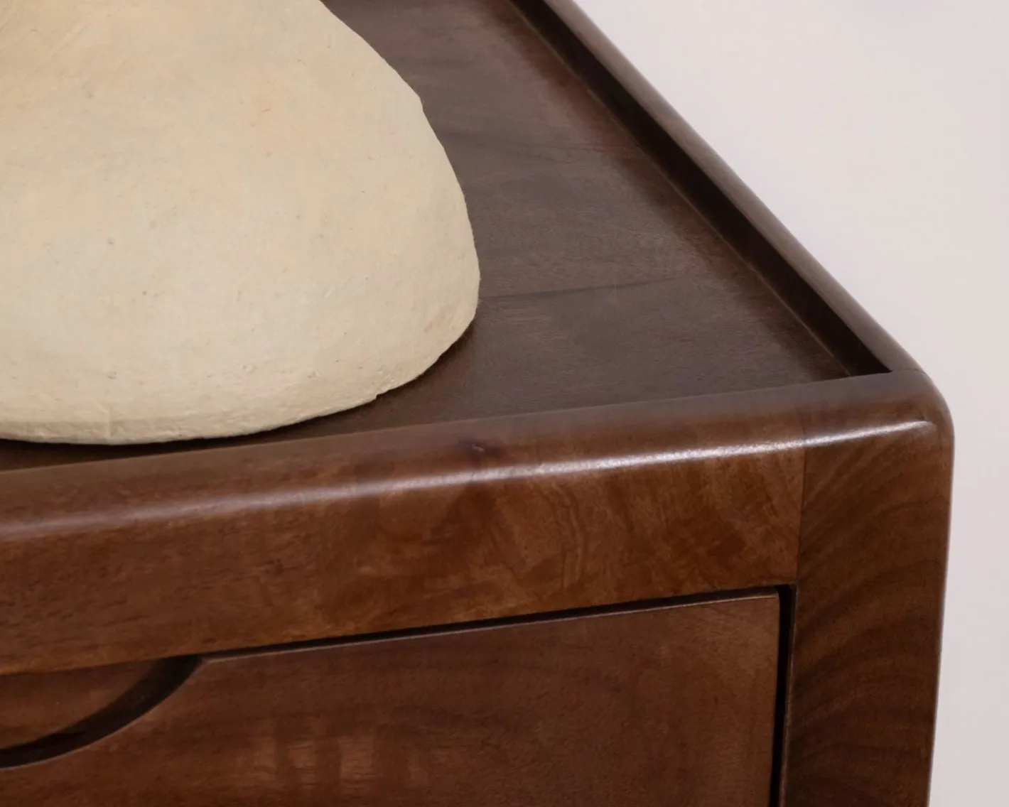 Bahut rétro en manguier massif avec tiroirs teinte noyer "Odessa" 150 cm Buffet Et Bahut