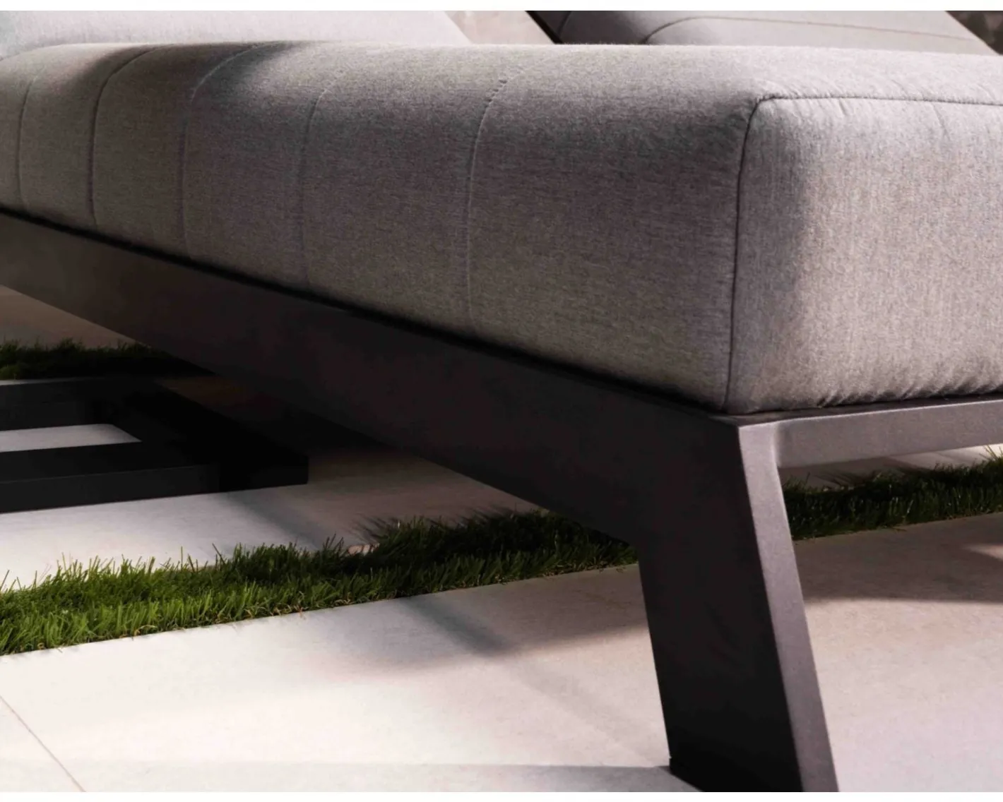 Hot Bain de soleil double moderne et confortable gris clair "Terrasse" structure anthracite Bain De Soleil