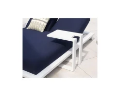 Sale Bout de canapé design en aluminium blanc 