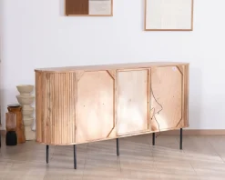 Online Buffet design rétro avec niches centrales 