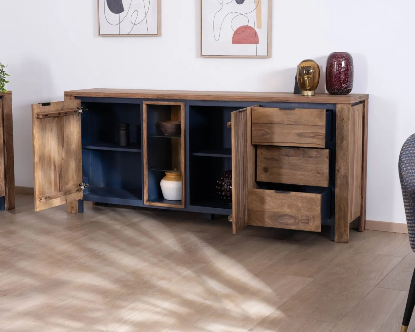 Outlet Buffet multi-rangements avec étagères en verre "Enoa" en palissandre et acacia 200 cm Buffet Et Bahut