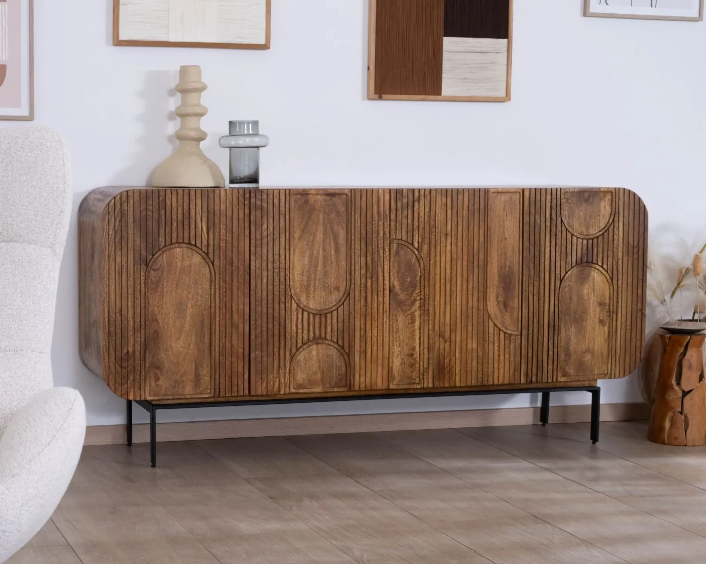 Clearance Buffet 4 portes style newtro en manguier "Moky" 175 cm Buffet Et Bahut