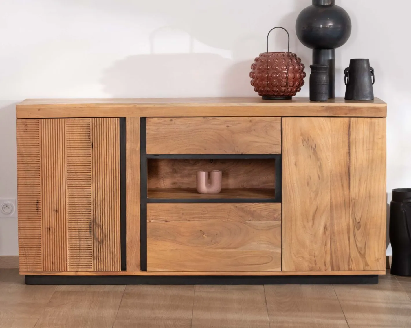 Sale Buffet ultra contemporain avec niche éclairage LED "Lumino" Buffet Et Bahut