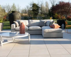 New Canapé d'extérieur ultra confort en tissu beige chiné et coussins décos "Toliara" avec module ottoman Canapé De Jardin