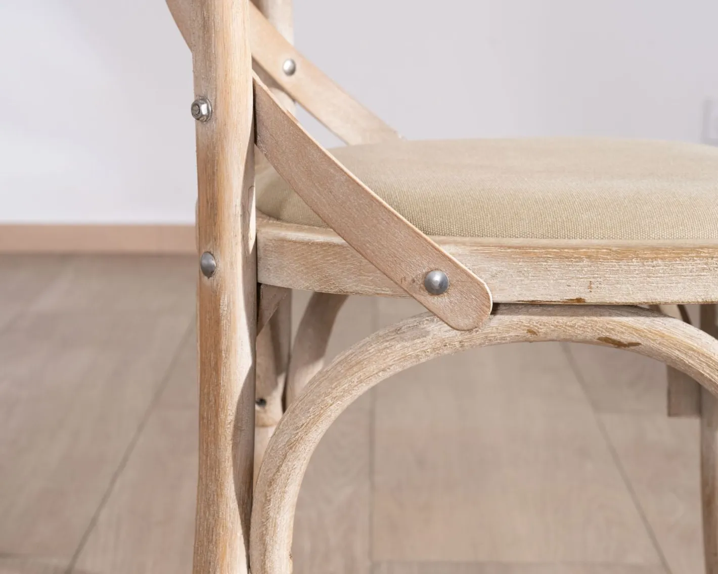 Sale Chaise de repas esprit bistrot en chêne et assise tissu "Brosti" Chaise