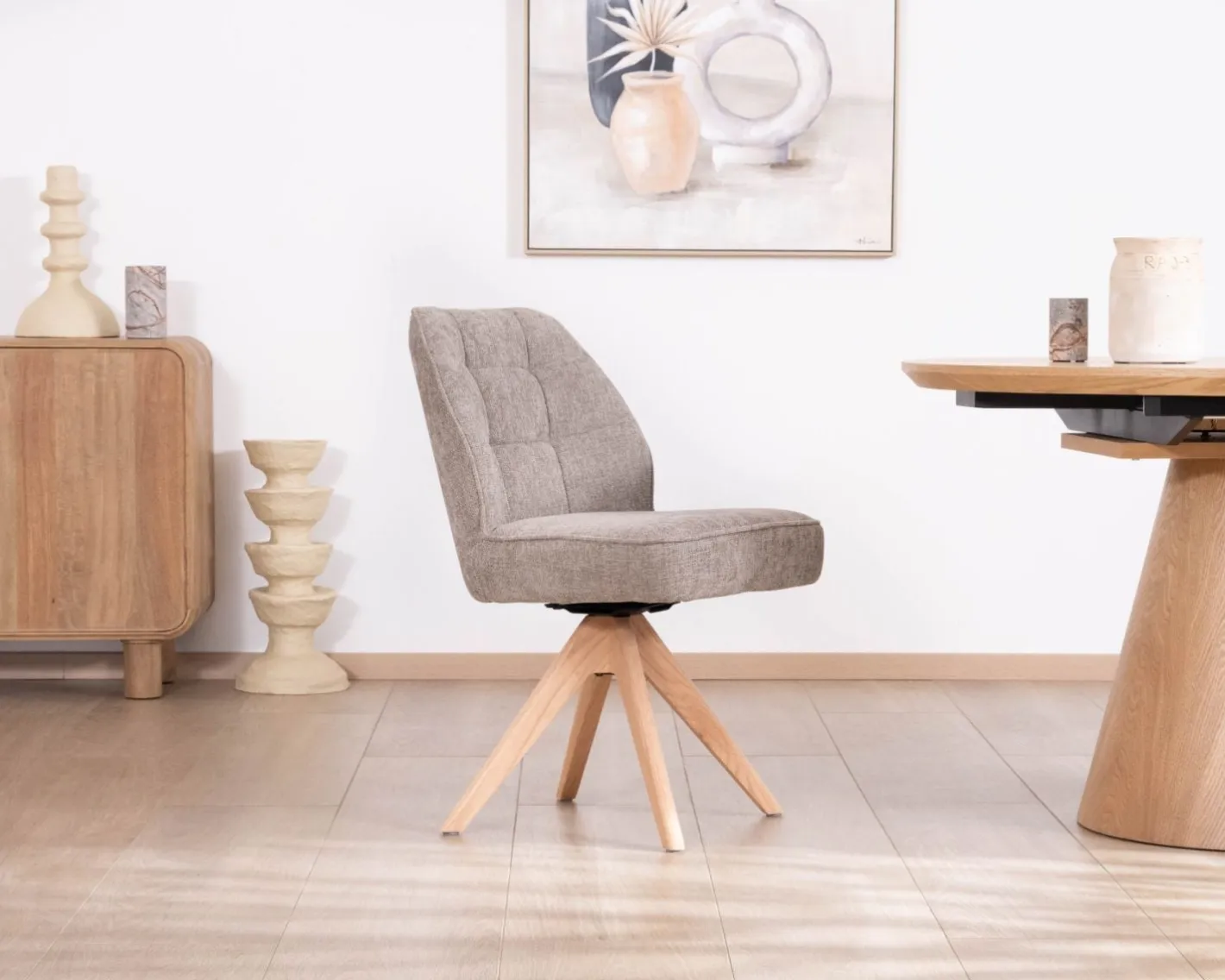 Online Chaise de repas esprit scandinave "Miloé" tissu chenillé gris et pieds bois 360° Chaise