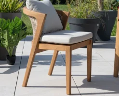 Online Chaise d'extérieur haut de gamme et design en teck avec coussins écru chiné "Venise" Chaise