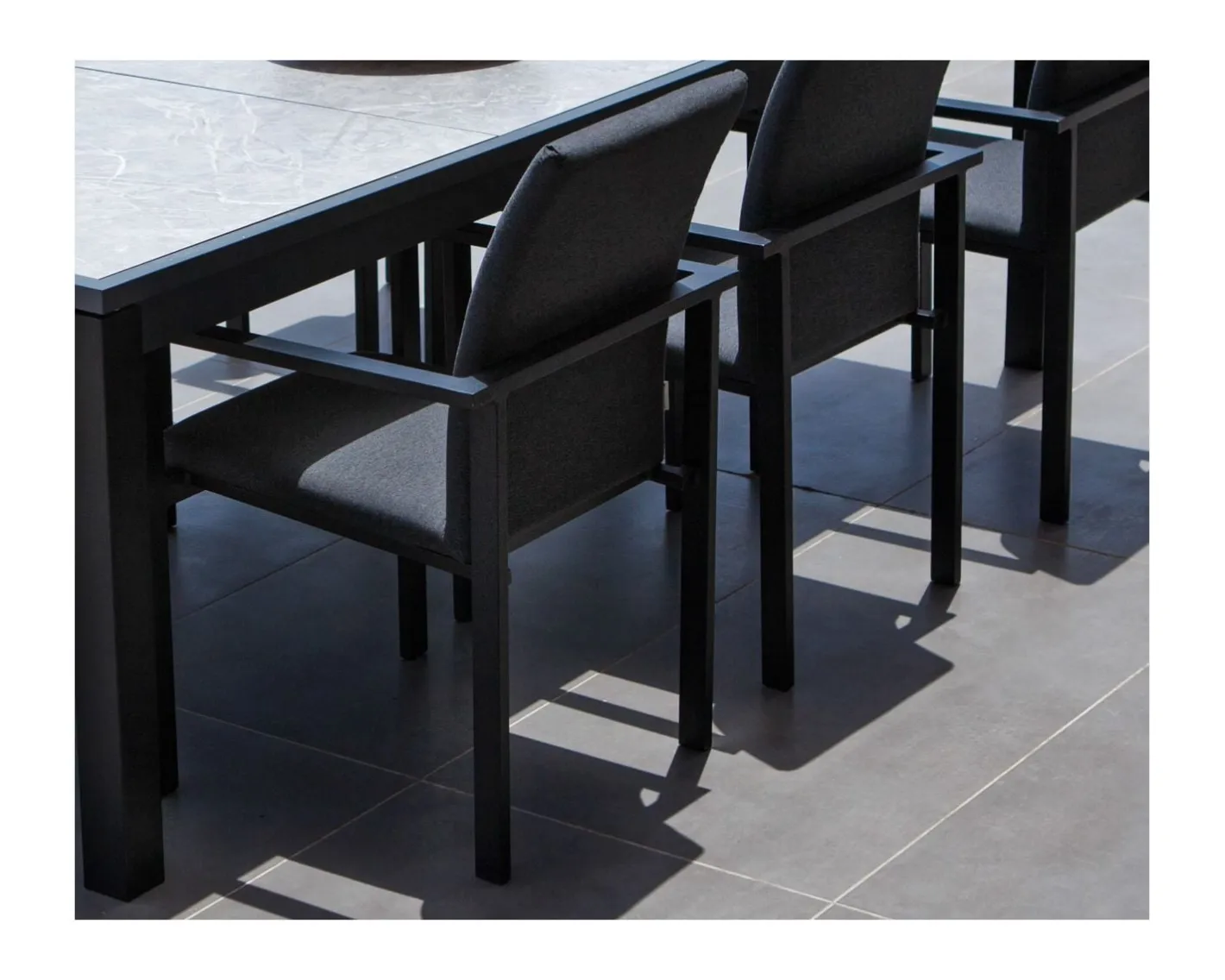 Outlet Chaise extérieure noire avec tissu Sunbrella "Terrasse" Chaise