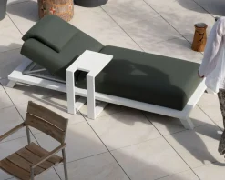 Hot Chaise longue ultra confort en tissu vert kaki et structure aluminium blanche "Nusa Pedina" Bain De Soleil