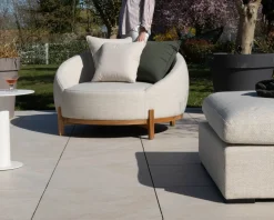Online Chauffeuse ronde XL en tissu spécial extérieur blanc chiné "Roncobello" avec coussins déco Fauteuil De Jardin