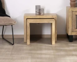 Sale Duo de tables d'appoints gigognes en manguier lignes épurées 