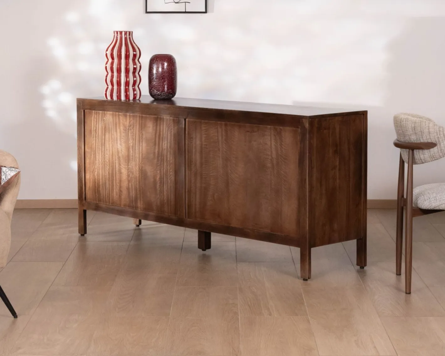 Enfilade esprit zen en manguier 180 cm « Sicora » teinte noyer Buffet Et Bahut