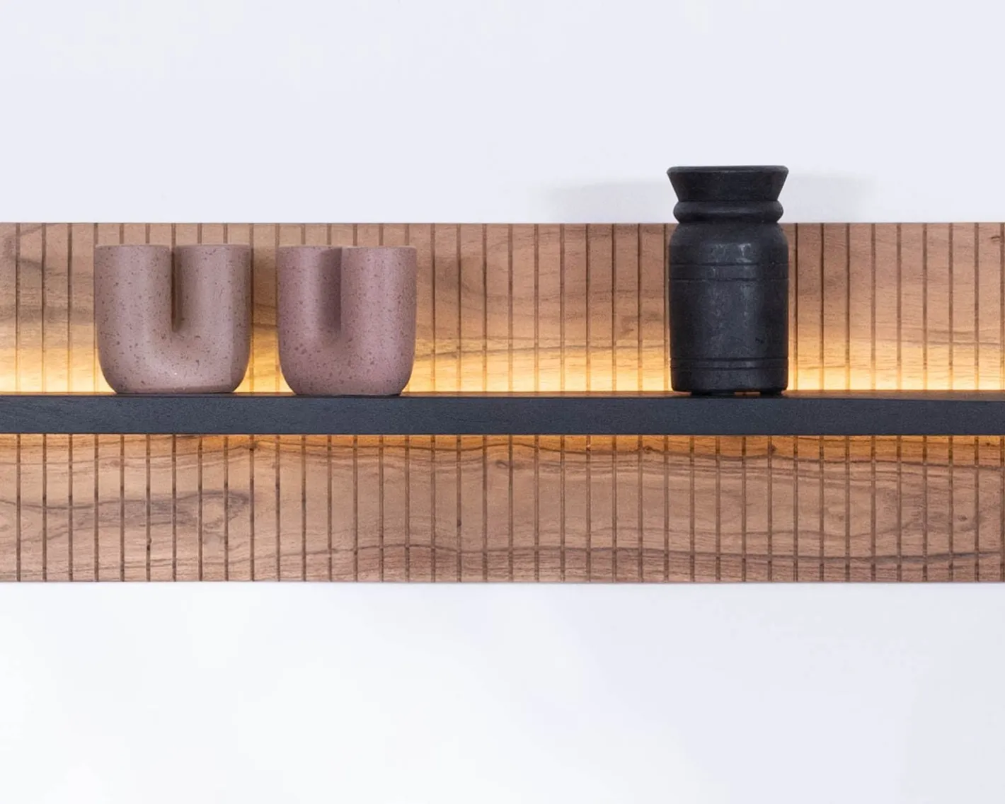Outlet Etagère murale en acacia avec éclairage LED "Bopee" Etagère|Décoration
