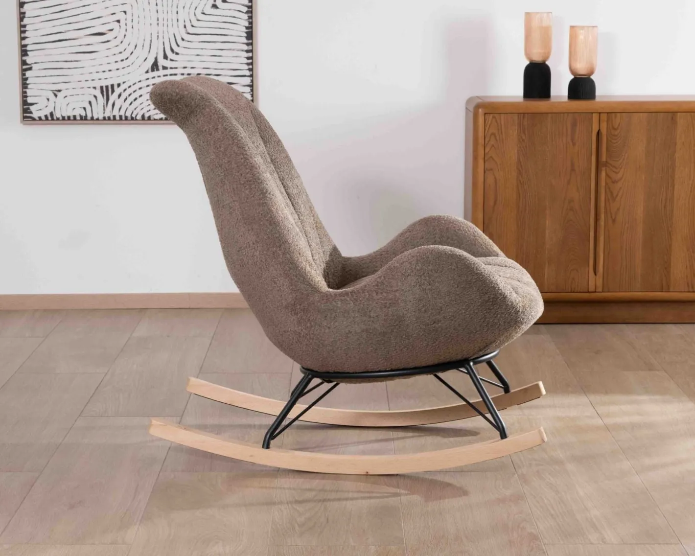 Hot Fauteuil de détente à bascule contemporain en tissu bouclette taupe "Calista" Fauteuil