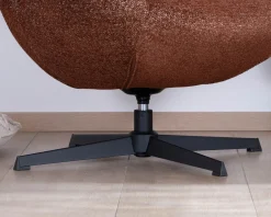 Hot Fauteuil enveloppant et pivotant esprit cocooning et rétro 