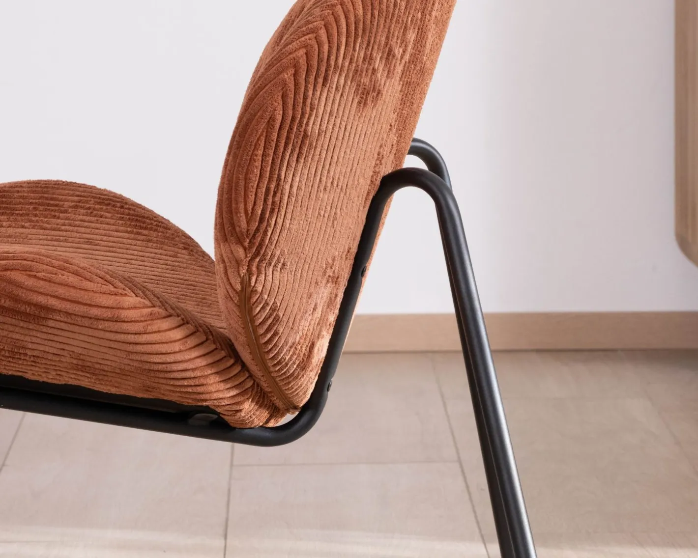 Fauteuil lounge design en velours côtelé rouille "Sonate" Fauteuil