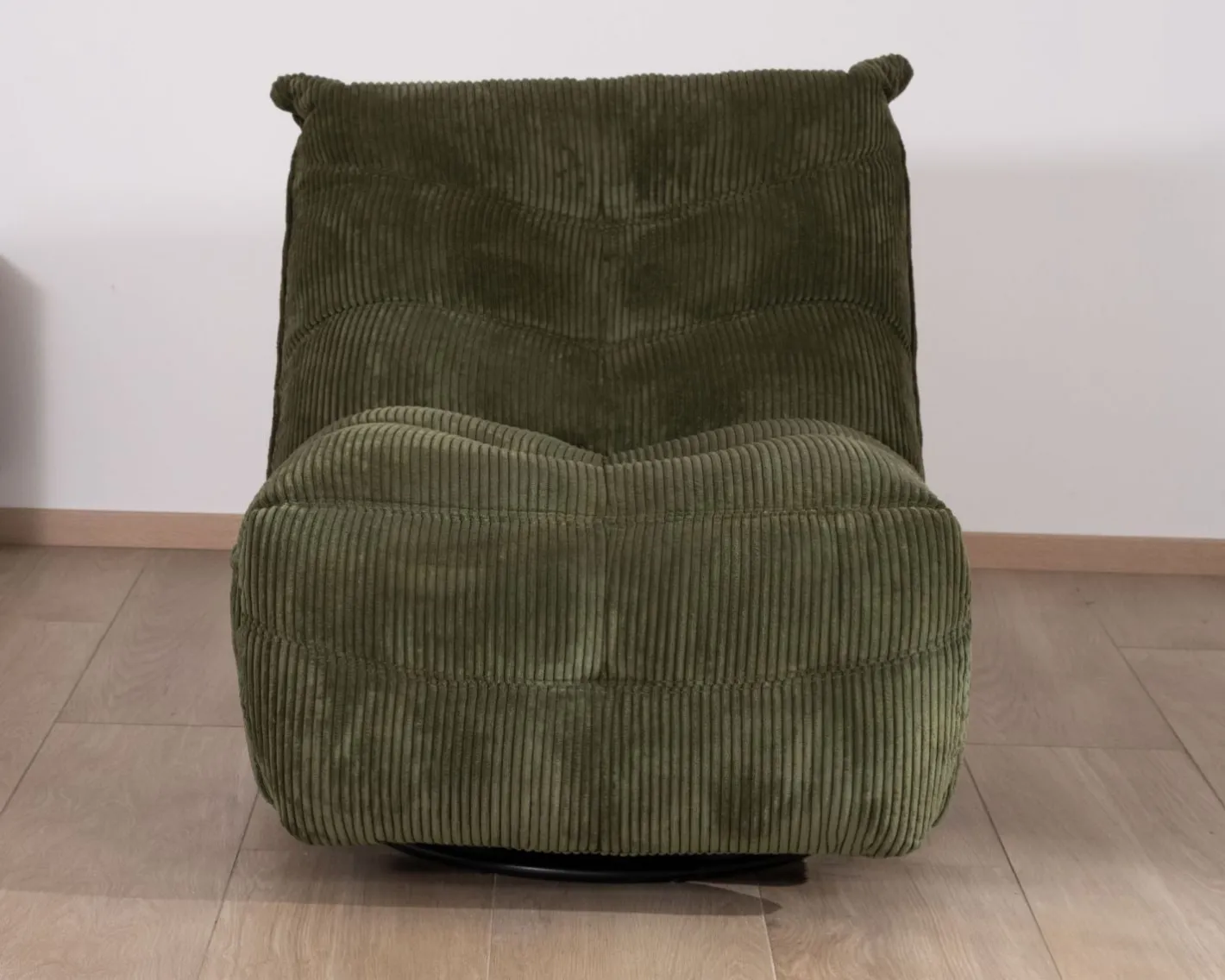 Outlet Fauteuil relax esprit cosy en velours côtelé vert "Cascada" avec inclinaison électrique Fauteuil