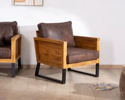 Fauteuil style club en teck et tissu aspect cuir "Roster" Fauteuil