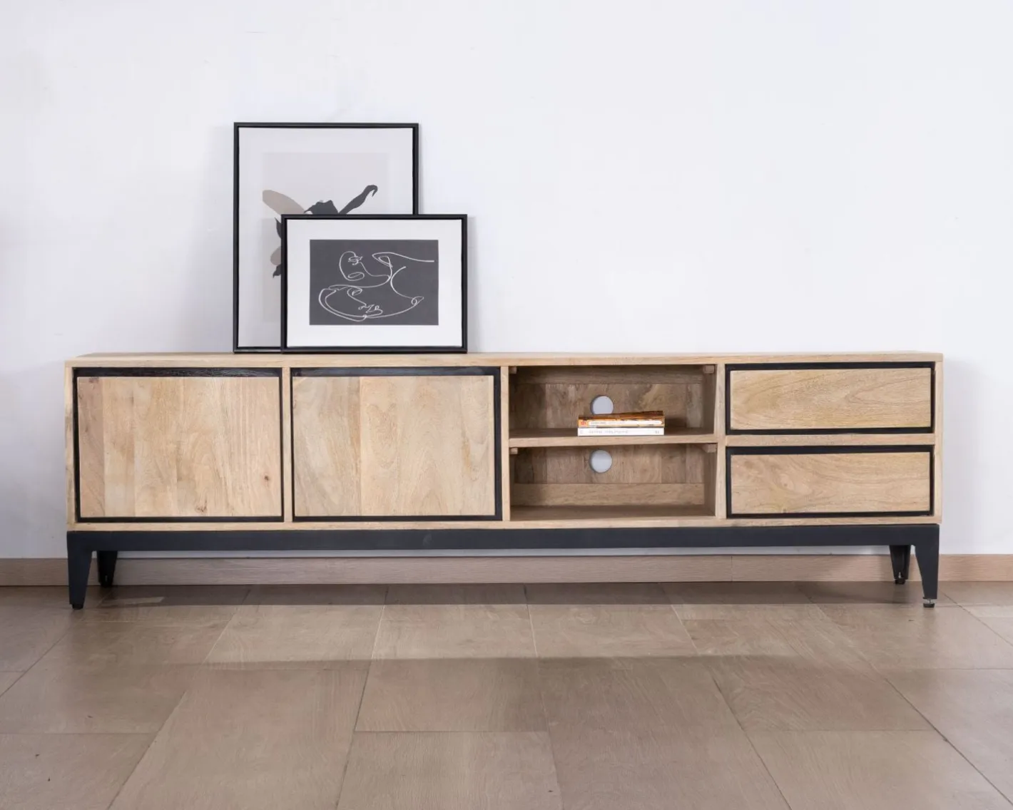 Clearance Grand meuble TV bicolore en manguier avec portes, niches et tiroirs "Bocca" 180 cm Meuble Télé
