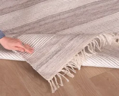 Online Grand tapis avec franges rayé coloris clairs 