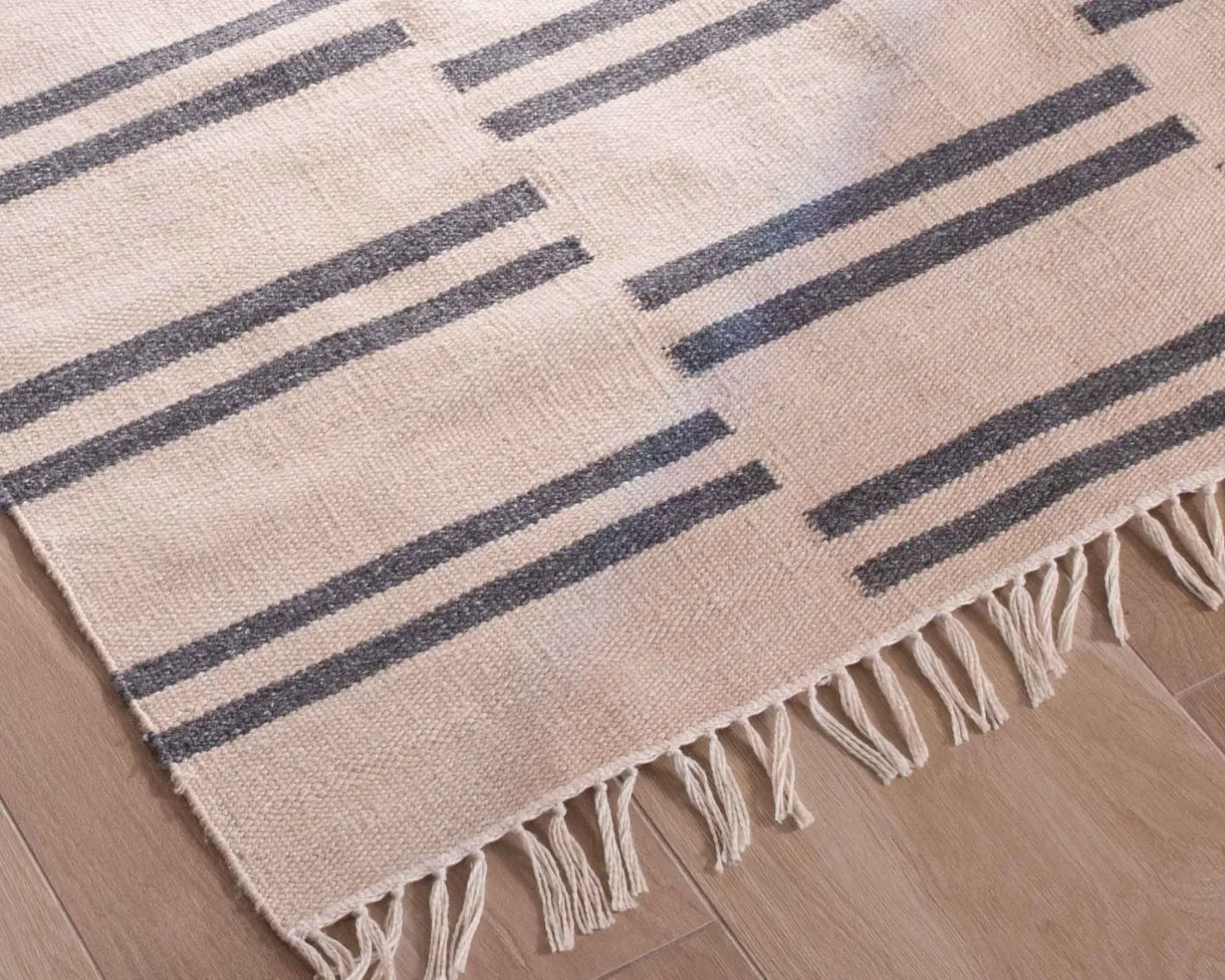 New Grand tapis blanc rayé bleu format 200x300cm "Ethnic" Décoration