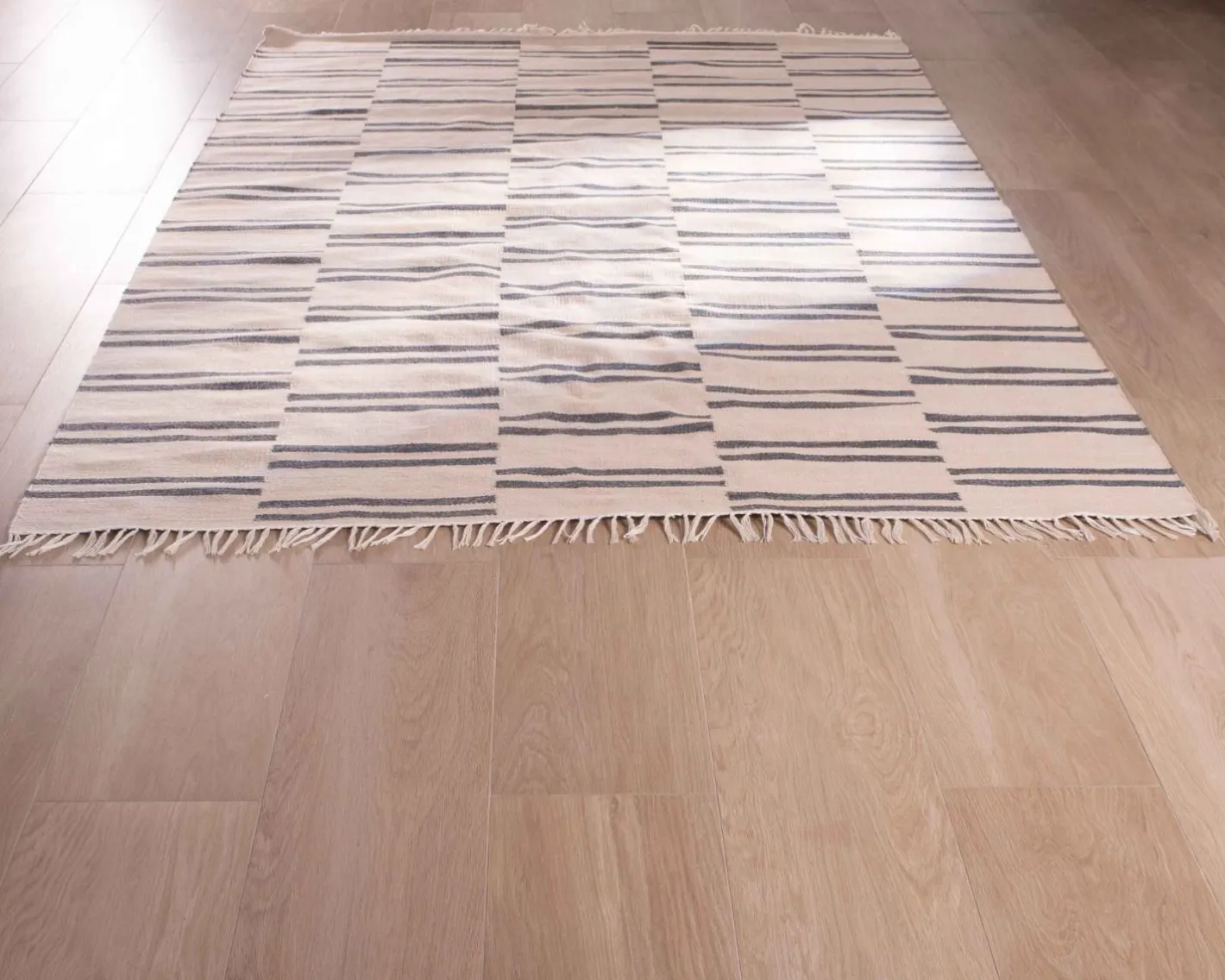 New Grand tapis blanc rayé bleu format 200x300cm "Ethnic" Décoration