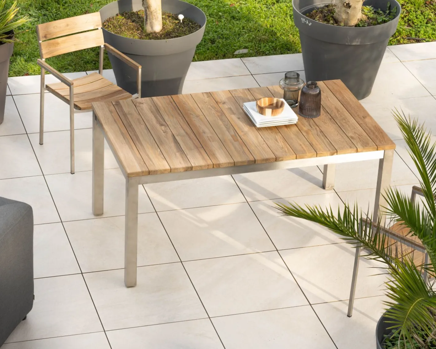 New Lot de 4 chaises de jardin empilables en teck et acier inoxydable "Melta" Chaise