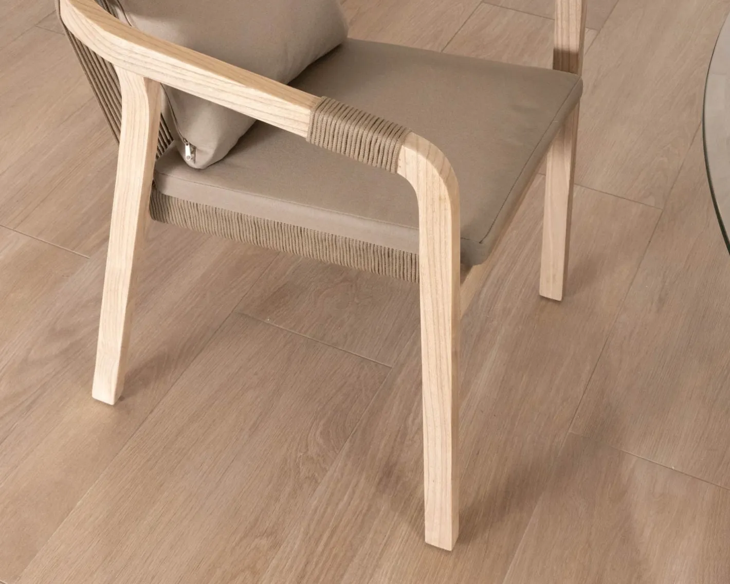 Clearance Lot de 2 chaises de repas confort et design en teck recyclé "Eole" Chaise