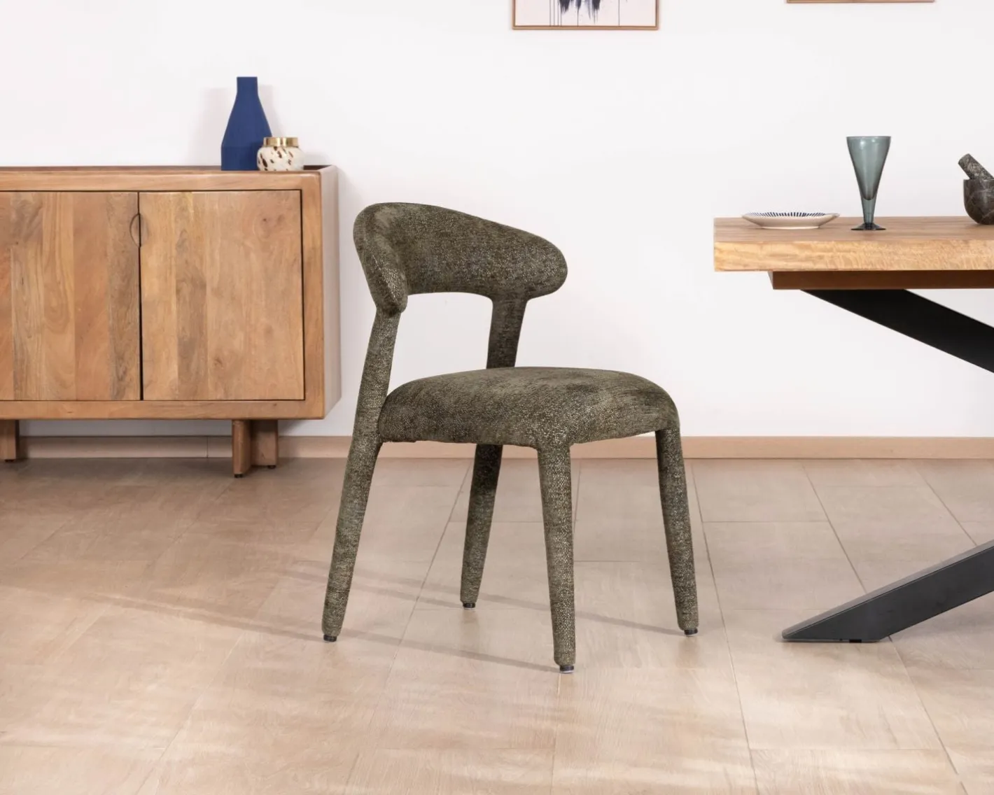 Sale Lot de 2 chaises de repas design recouvrement total en tissu bouclettes kaki "Amarello" Chaise