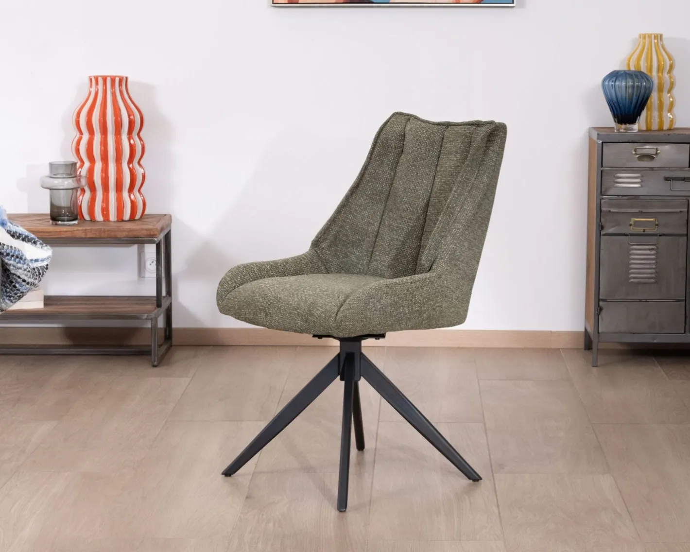 New Lot de 2 chaises de repas design contemporain en tissu vert "Webber" pied pivotant en métal noir Chaise