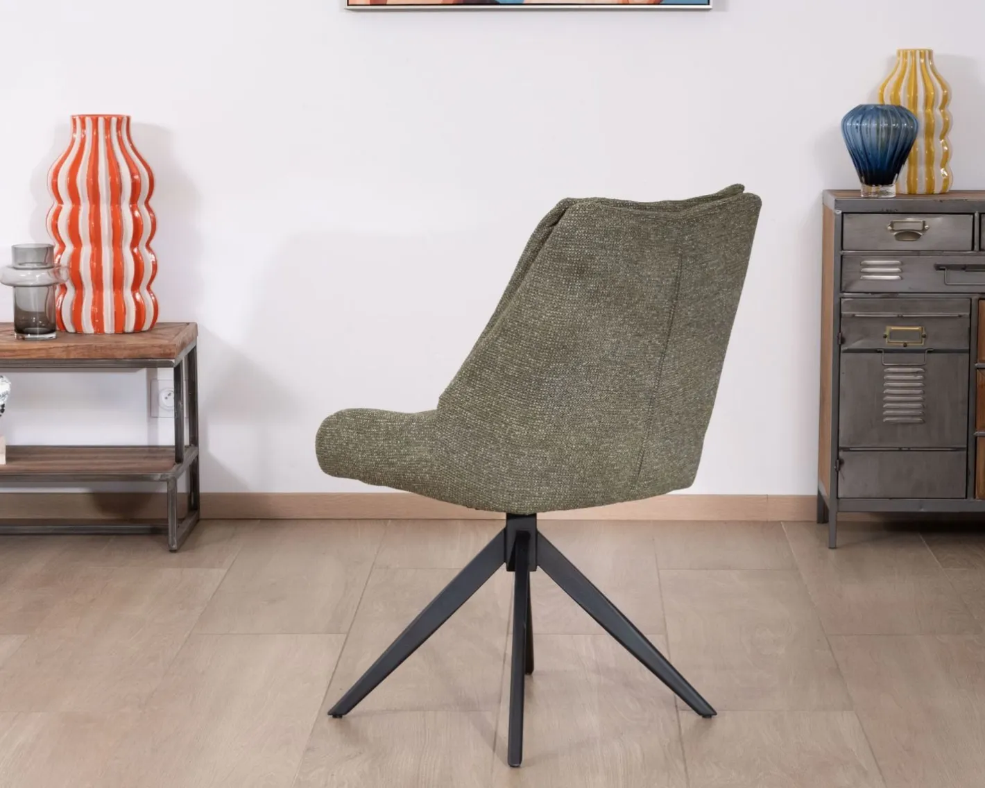 New Lot de 2 chaises de repas design contemporain en tissu vert "Webber" pied pivotant en métal noir Chaise