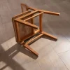 Lot de 2 chaises de repas en teck avec dossier en cannage "Natsu" Chaise
