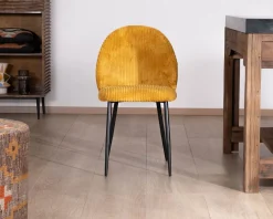 Clearance Lot de 4 chaises de repas en velours moutarde et pieds en métal noir 