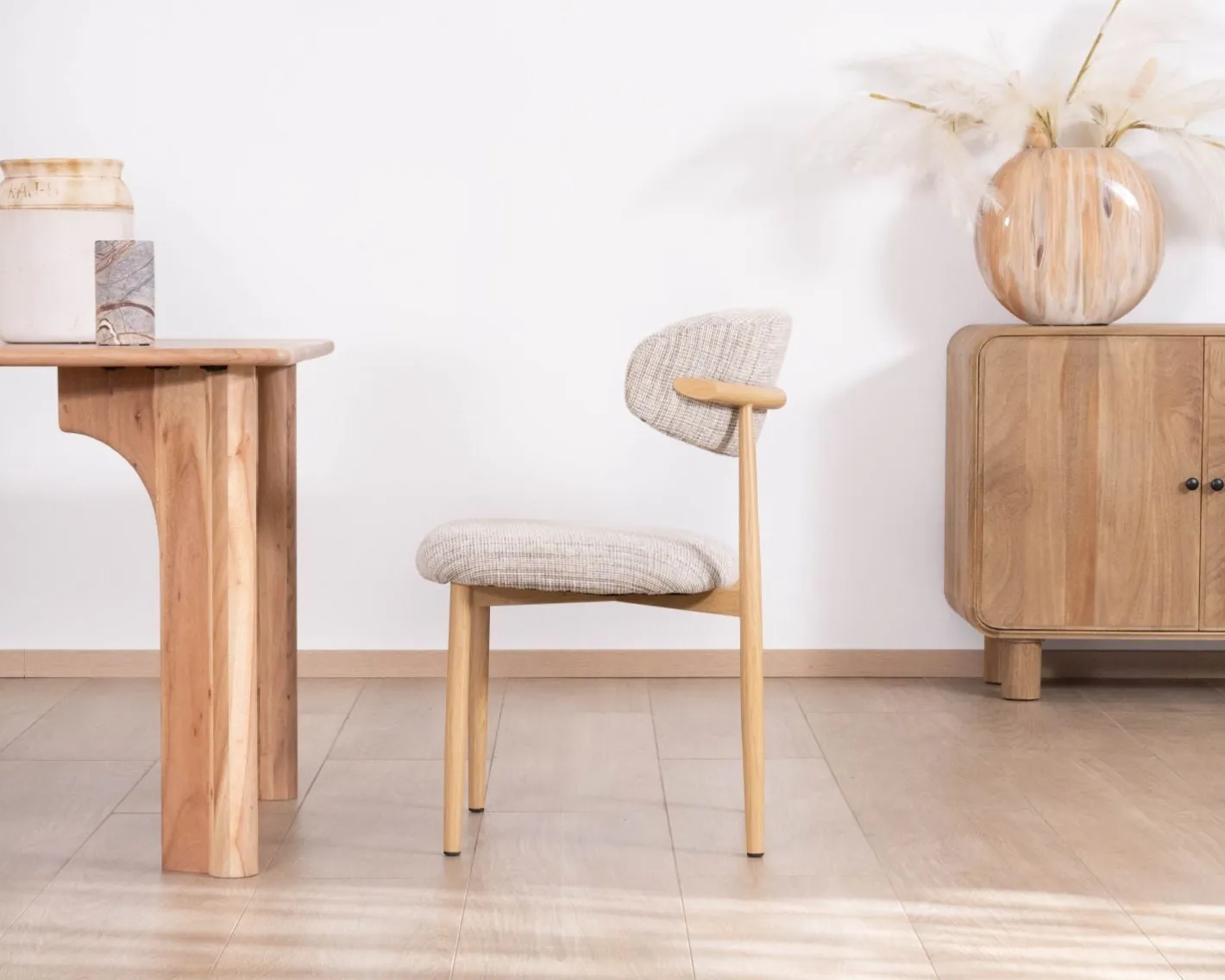 New Lot de 2 chaises de repas esprit rétro en tissu beige tramé marron "Arpège" pieds métal aspect bois clair Chaise