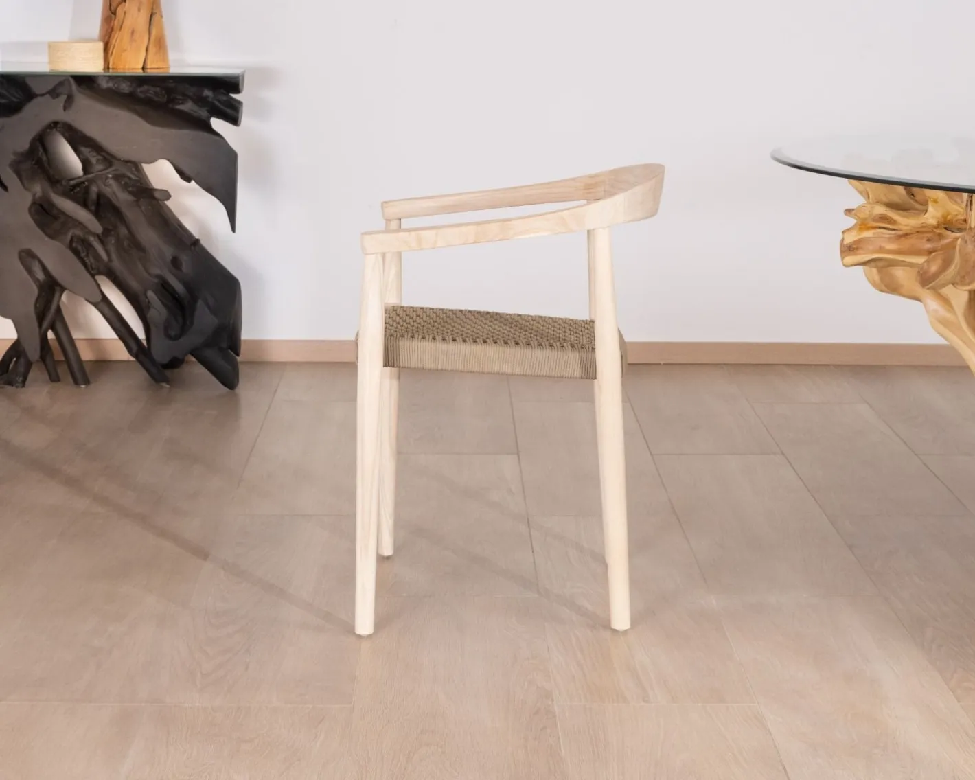 Hot Lot de 4 chaises en teck naturel et assise tressée "Tiska" Chaise