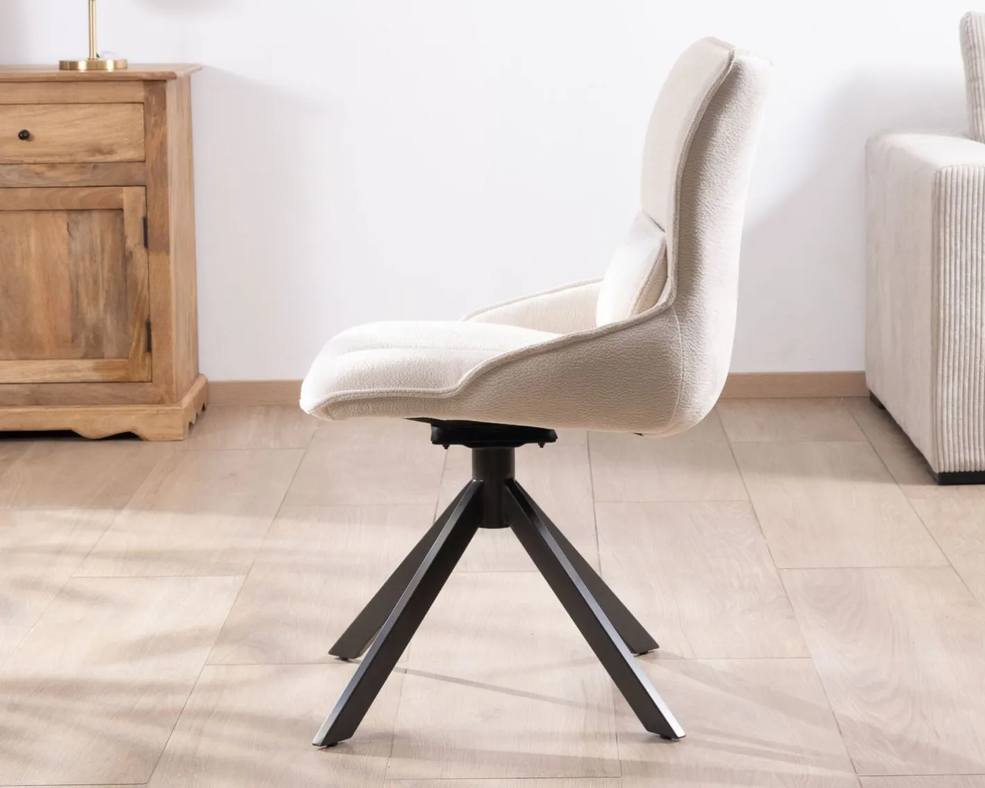 Online Lot de 2 chaises pivotantes sur pied étoile en métal "Biorg" en tissu blanc Chaise