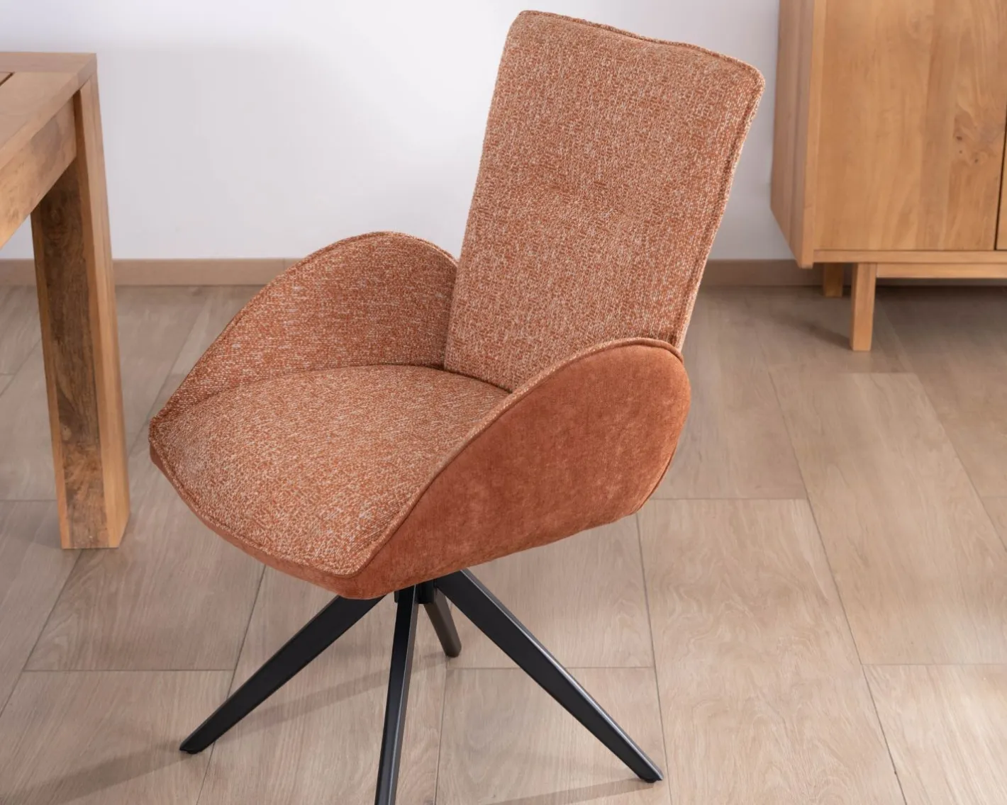 Outlet Lot de 2 chaises tournantes en tissu bi-texturé terracotta "Eddy" et pieds métal Chaise