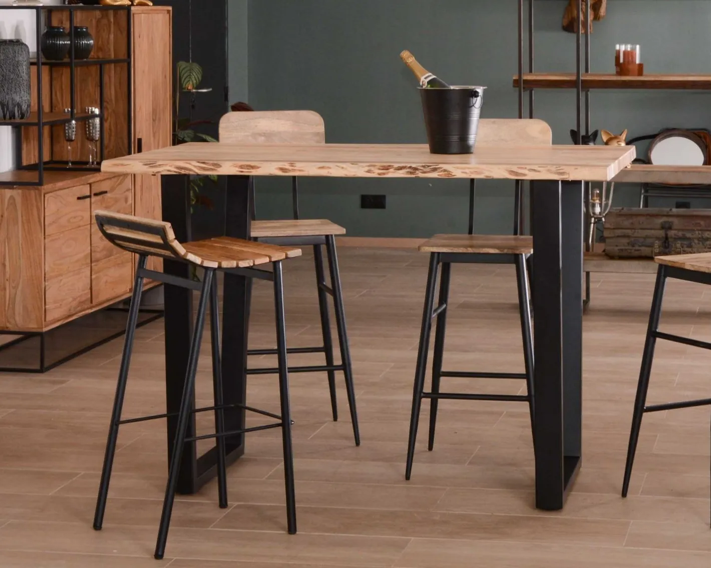 Sale Mange debout 190cm "Jaffna" style moderne bois massif et métal Table Haute Rectangulaire