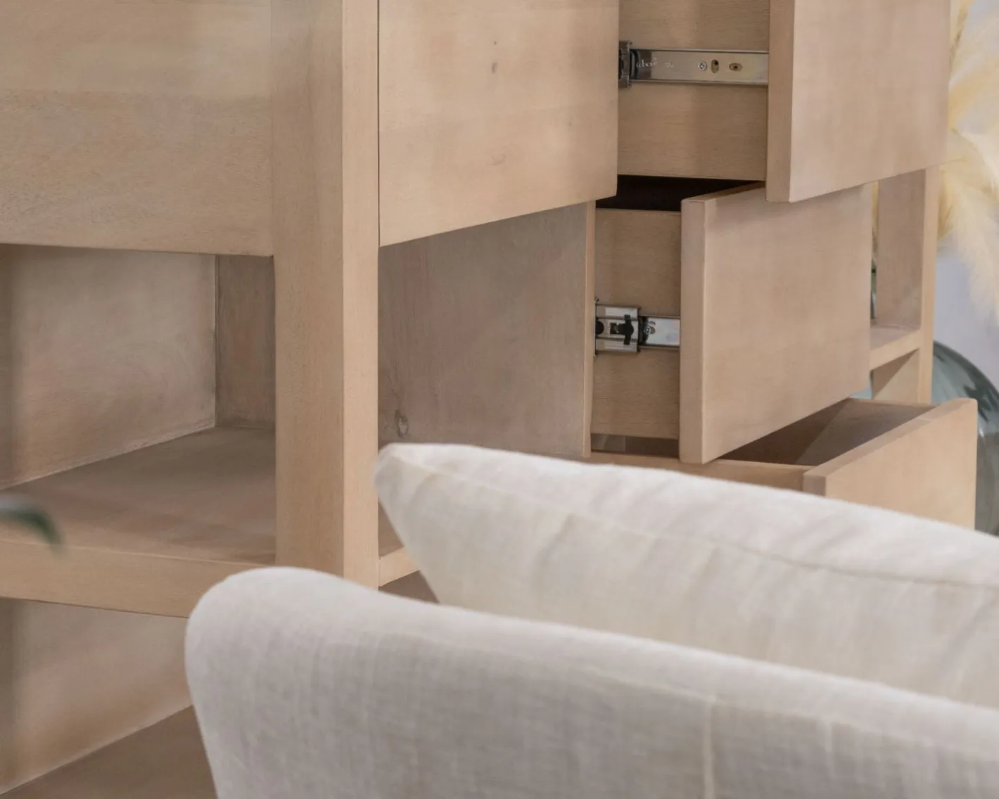 Sale Meuble de salle de bain double en manguier blanchi 140 cm avec niches et tiroirs "Kahiko" Meuble Sous Vasque