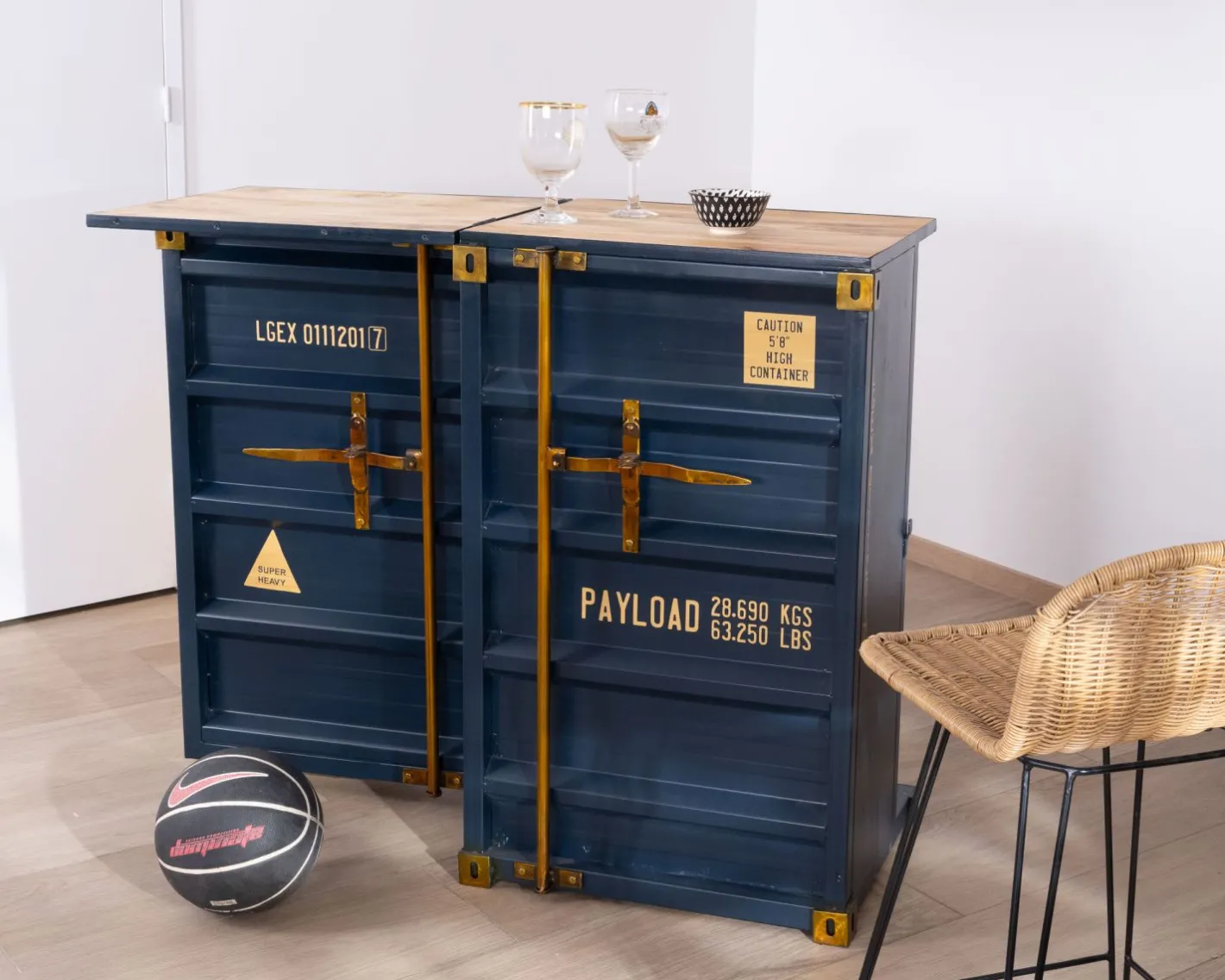 Hot Petit meuble de bar modulable esprit conteneur "Crazy" Meuble De Bar