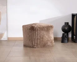 New Petit pouf carré en velours camel