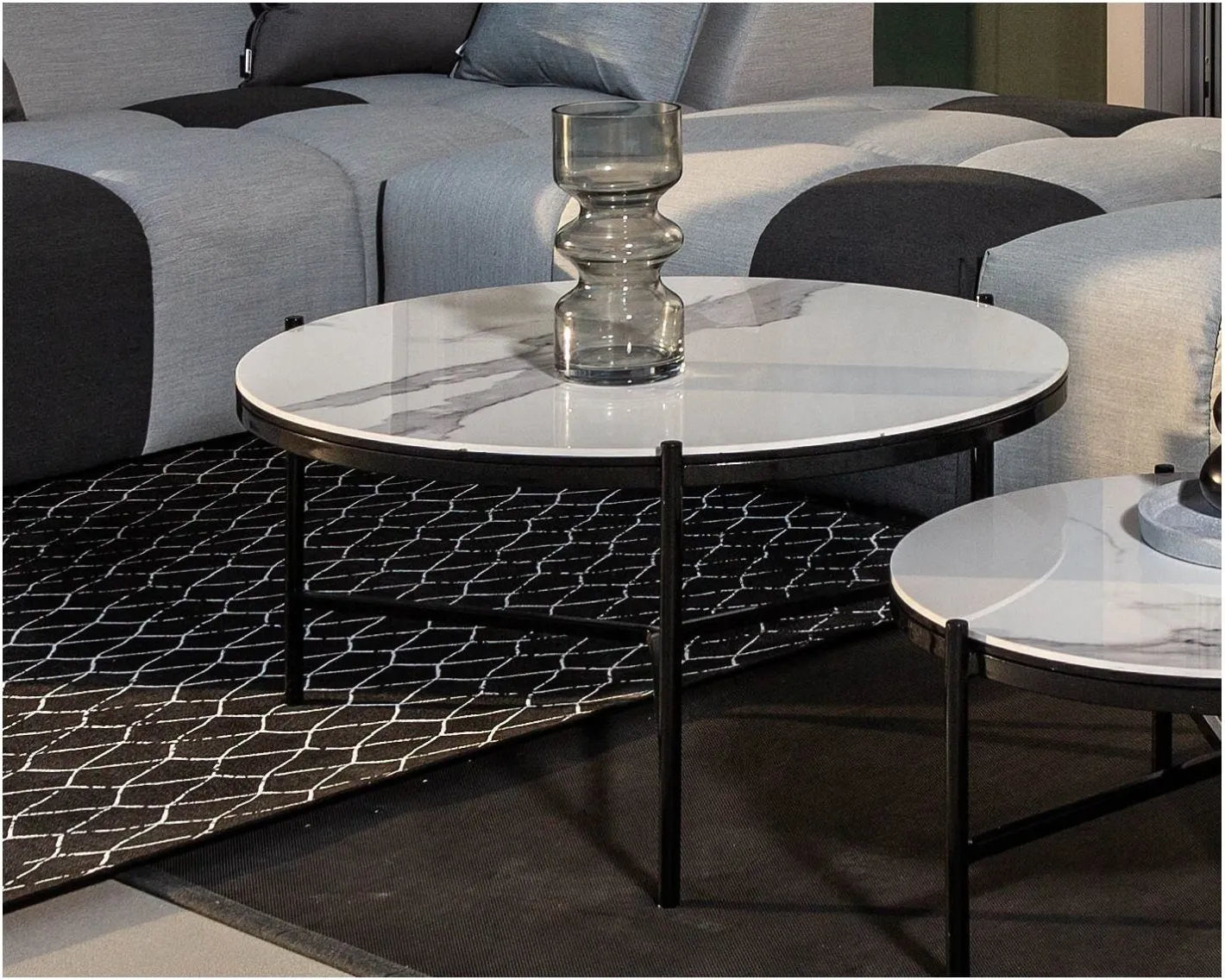 Clearance Table basse blanche et noire, céramique et alu, diam.80 "Lazy Beach" Table Basse Ovale Ou Ronde