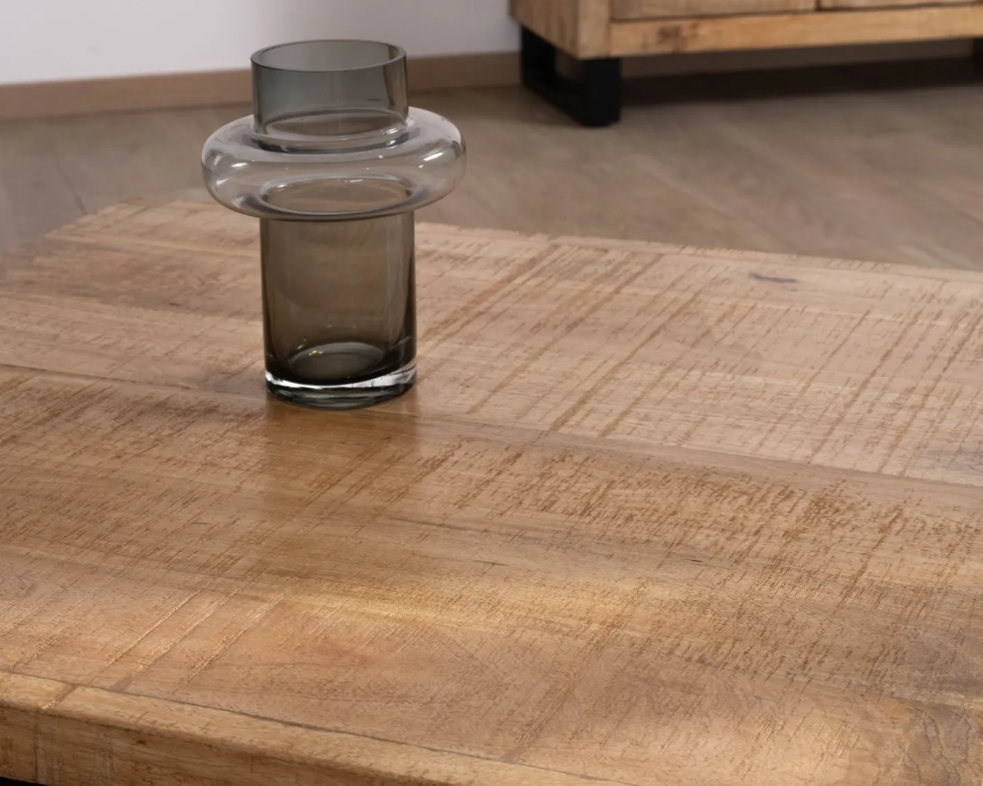 Hot Table basse carrée 80 cm en manguier et pieds métal "Manoha" avec grand tiroir Table Basse Carrée
