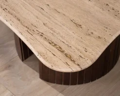 Table basse design en travertin et manguier "Archipel" avec pieds en demi-sphères Table Basse Carrée