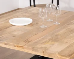 Clearance Table de repas industrielle carrée 150x150cm métal et bois