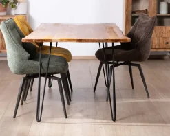 Sale Table de repas épurée et design en acacia et pieds métal