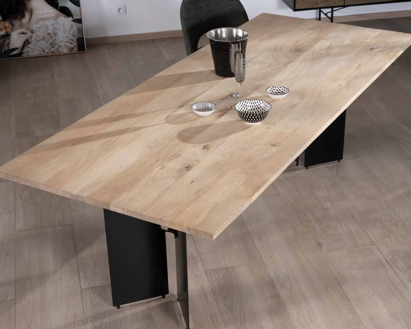 Discount Table de salle à manger manguier massif 240cm piètement design bois et métal noir "Saturne coeval" Table À Manger Rectangulaire