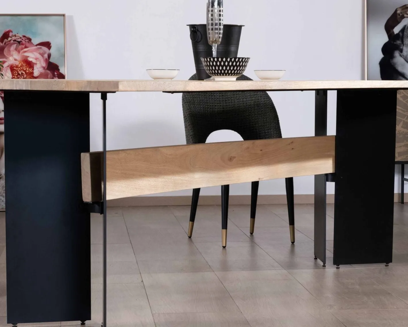Discount Table de salle à manger manguier massif 240cm piètement design bois et métal noir "Saturne coeval" Table À Manger Rectangulaire
