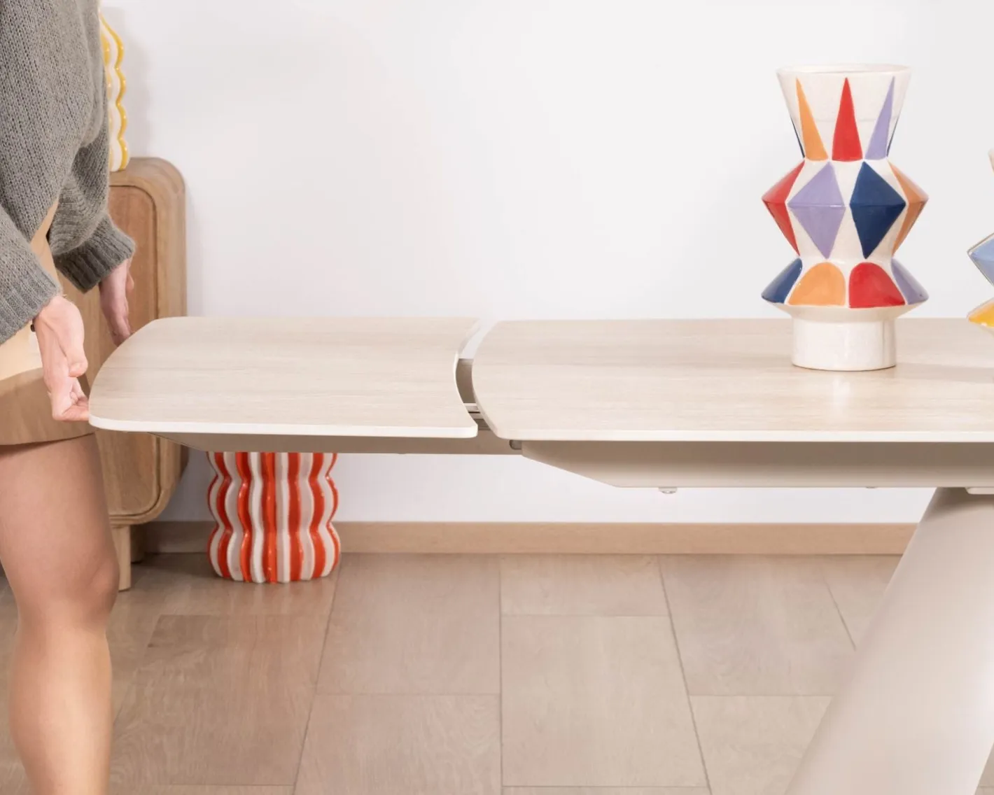 Discount Table extensible 160 à 240 cm rétro chic "Amarello" en pierre frittée et métal champagne Table À Manger Rectangulaire